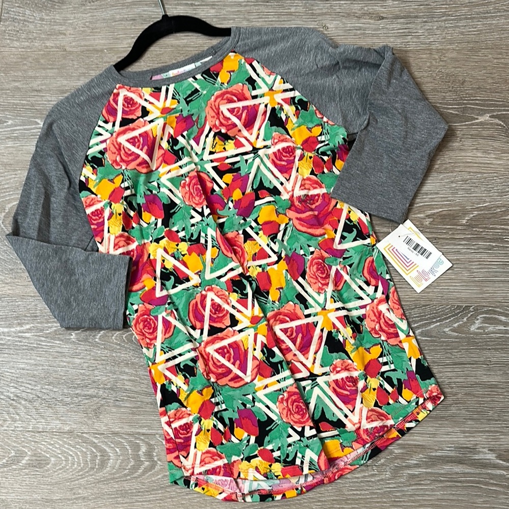 Lularoe Randy tee
